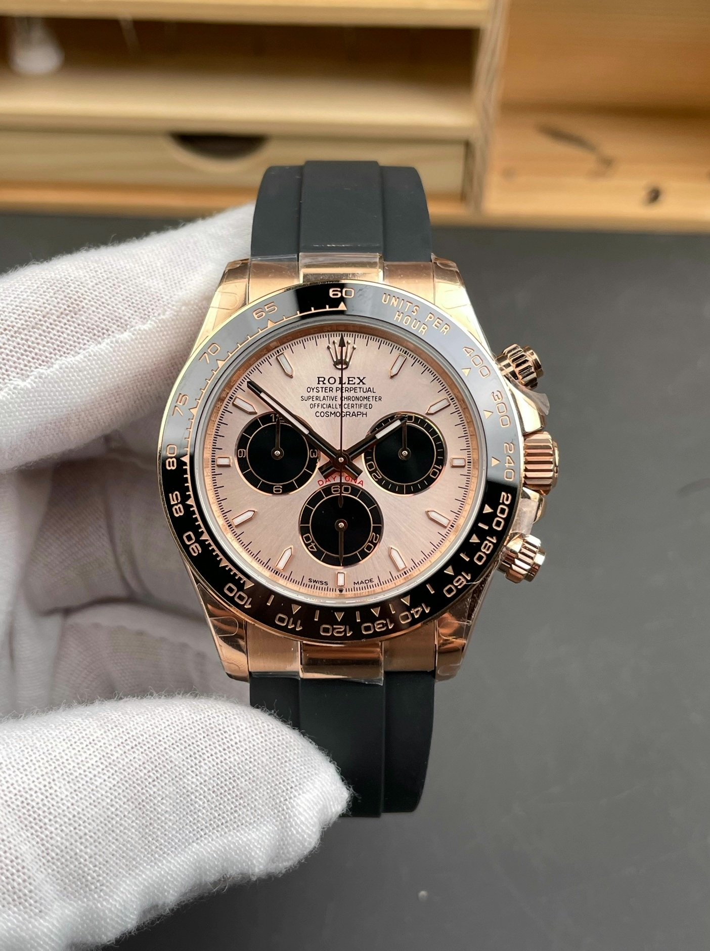 13427405825851947 劳力士迪通拿 玫瑰金沙盘橡胶款 官方型号 M126515LN-0001 - Imagen 1